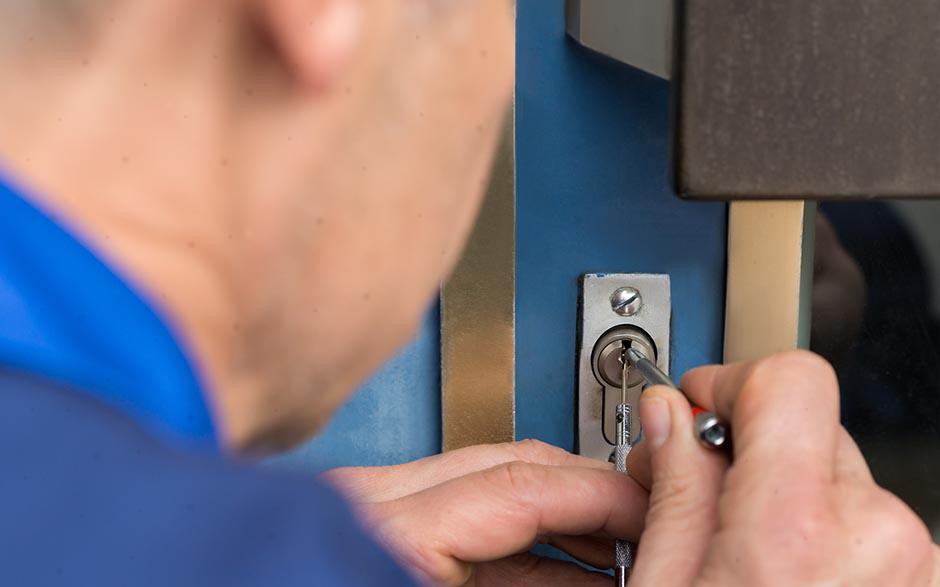serrurier ouverture de porte Le Chesnay